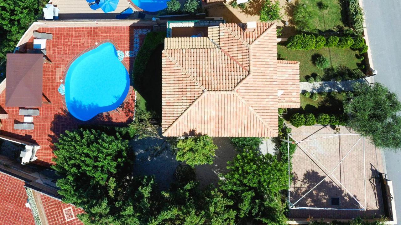 Neriides Villas Hersonissos  Zewnętrze zdjęcie